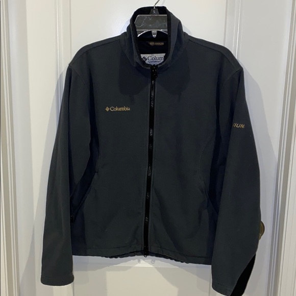 Columbia Jackets & Blazers - Columbia Titanium jacket